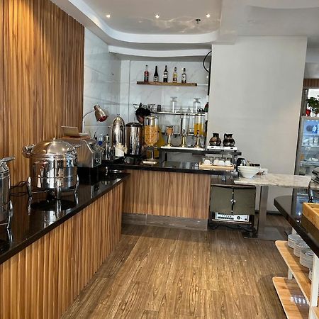 Nicecy Hotel Suites & Spa Ho Chi Minh City Bagian luar foto