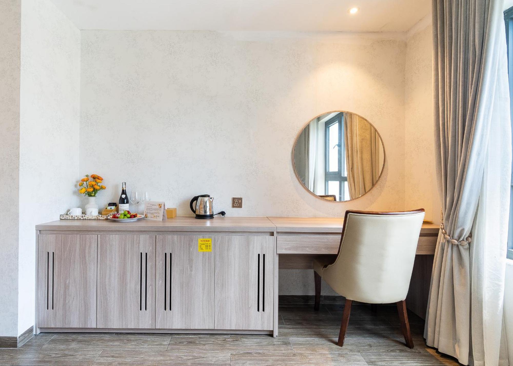 Nicecy Hotel Suites & Spa Ho Chi Minh City Bagian luar foto