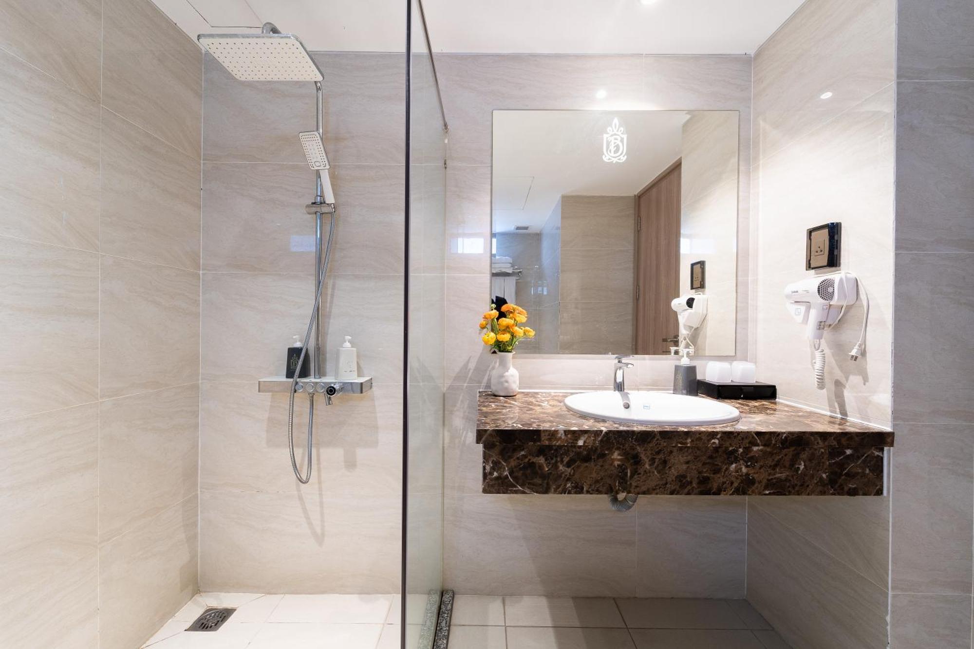 Nicecy Hotel Suites & Spa Ho Chi Minh City Ruang foto