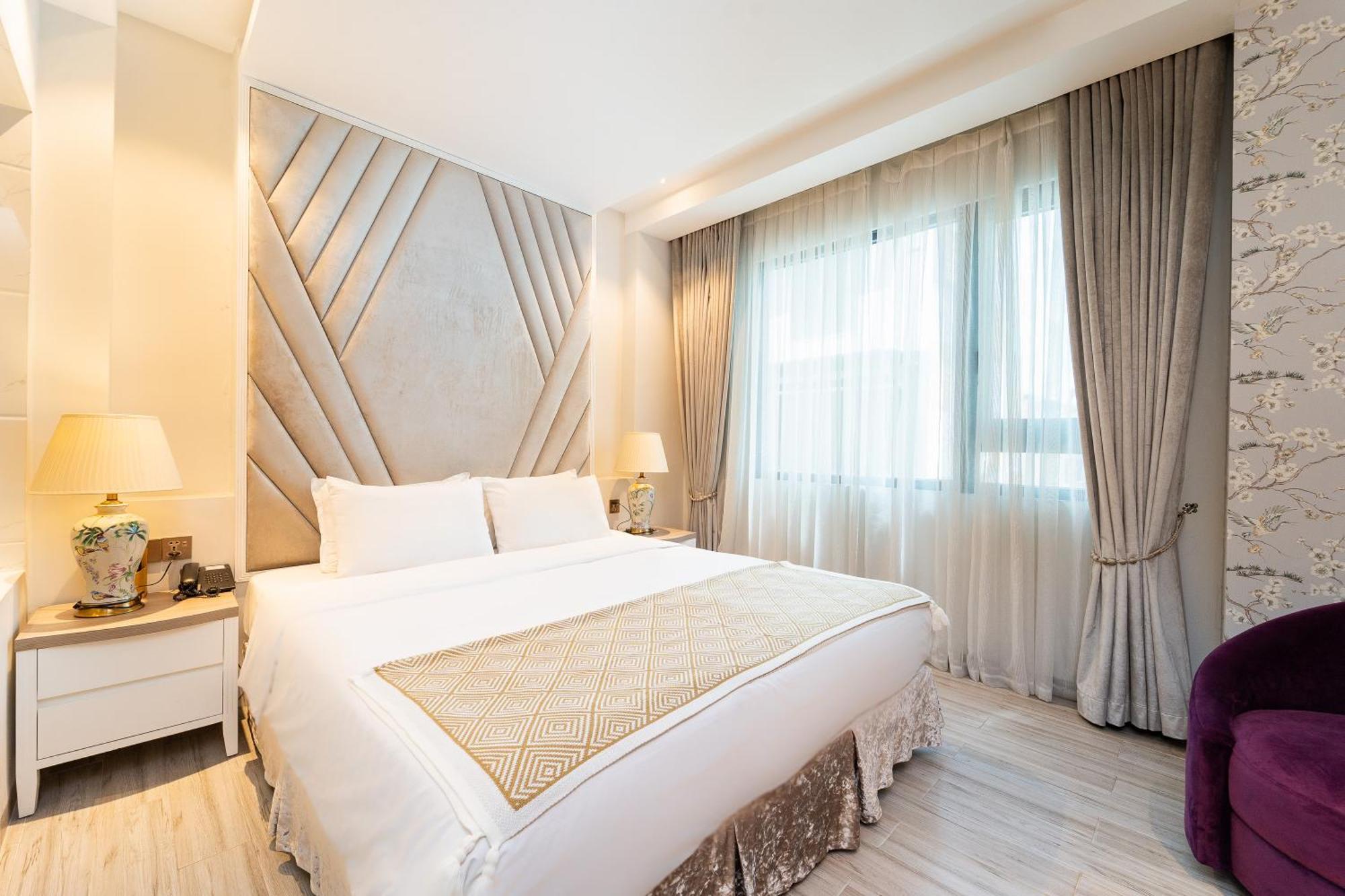 Nicecy Hotel Suites & Spa Ho Chi Minh City Bagian luar foto