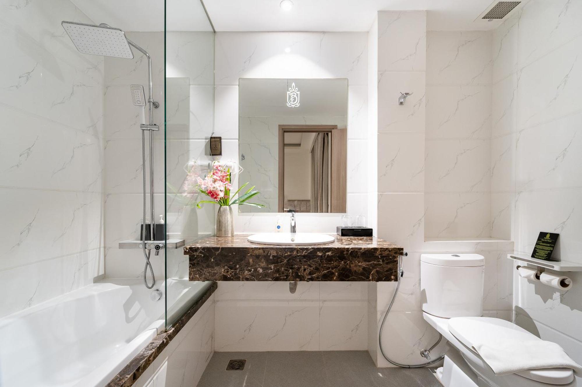Nicecy Hotel Suites & Spa Ho Chi Minh City Ruang foto