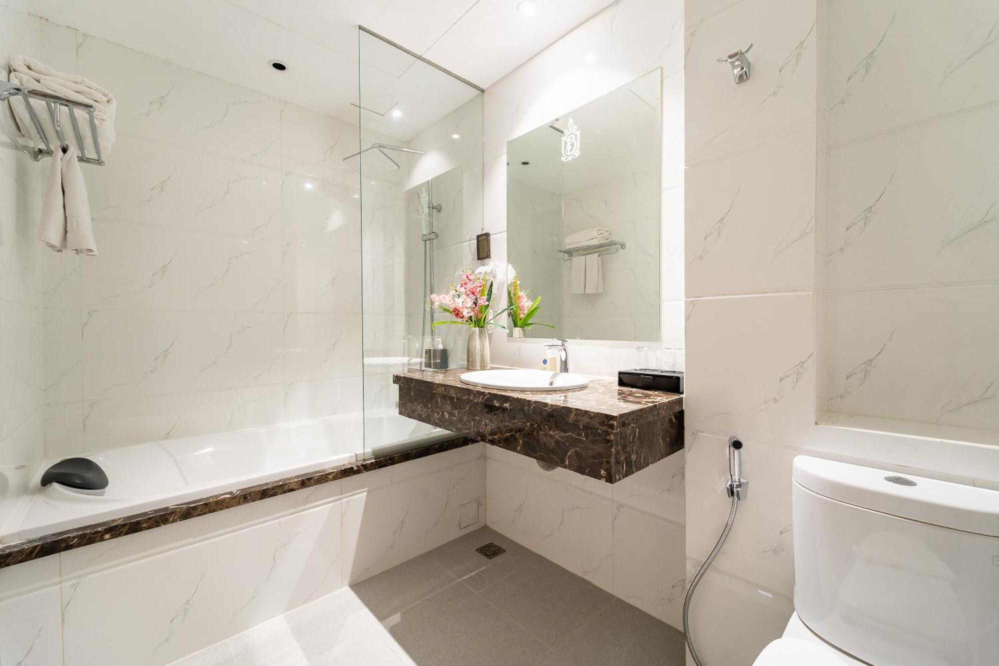 Nicecy Hotel Suites & Spa Ho Chi Minh City Ruang foto