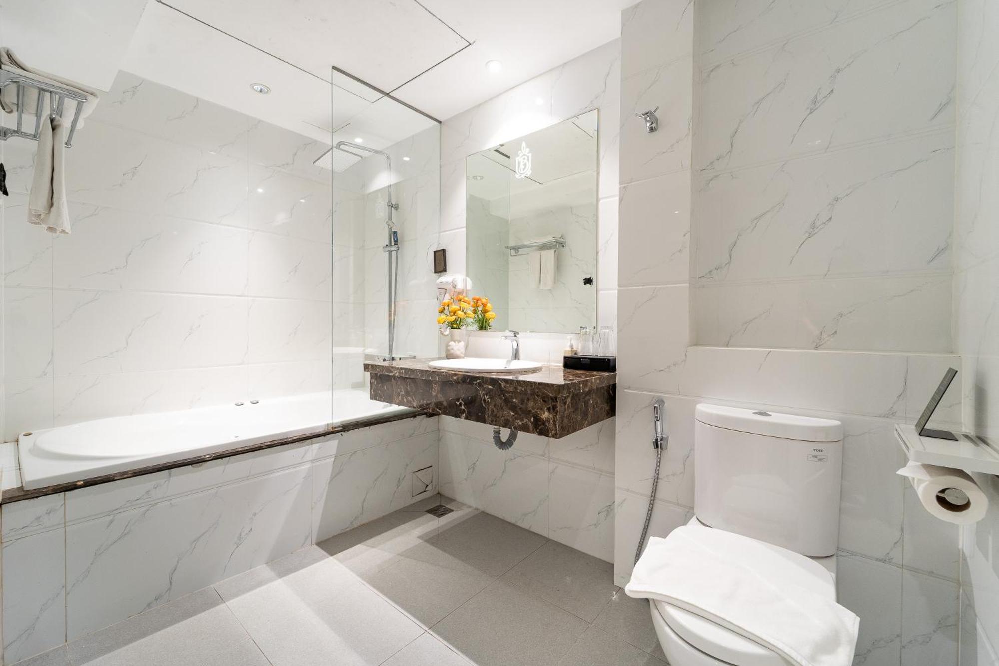 Nicecy Hotel Suites & Spa Ho Chi Minh City Ruang foto